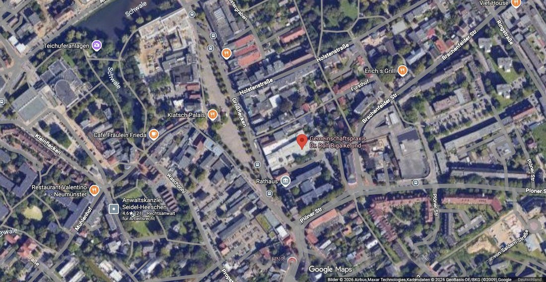 Karte: Die Praxis liegt in der Marktpassage am Großflecken in Neumünster, zwischen Rathausparkplatz und Cityparkhaus